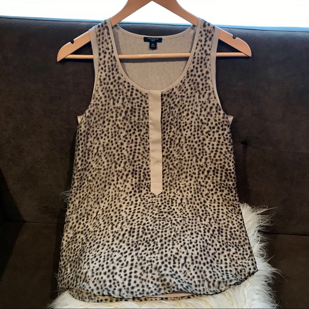 ANN TAYLOR 100% Silk Tank. Size 00.